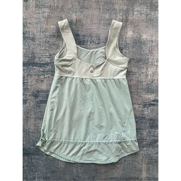 Lululemon Run: Chase Me Tank in Aquamarine Size 4 - Picture 9 of 9